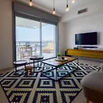 Fun In The Sun Luxury Apartments