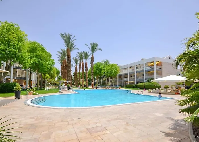 Fun In The Sun Luxury Apartments